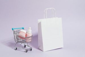 The Significance of Sustainable Packaging in E-Commerce Fashion