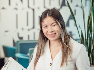 How to Choose the Right Title Company for Your Closing